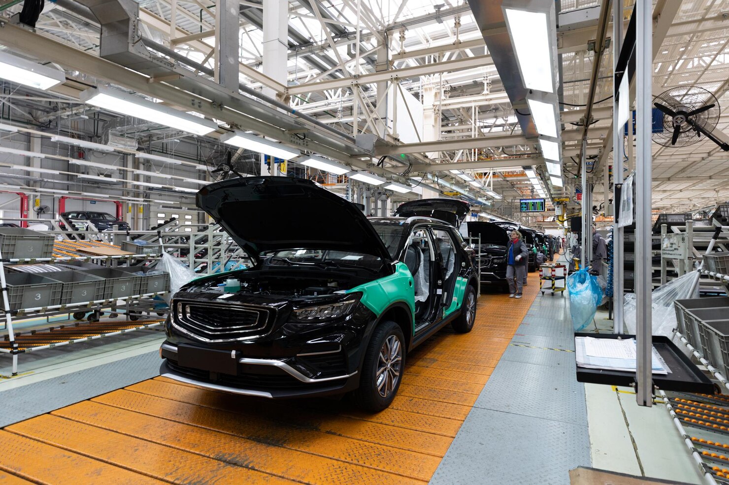 BMW CAR PLANT VACANICIES IN HUNGARY